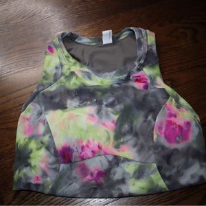 Lululemon cropped tank size 8